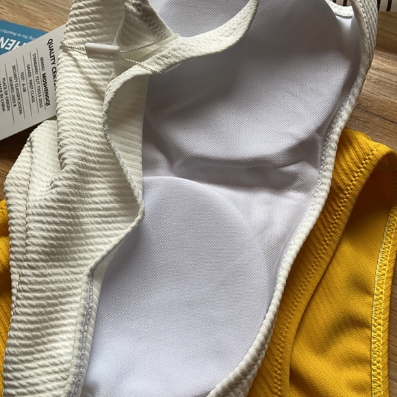 Brand new swimsuit - Picture 3 of 5